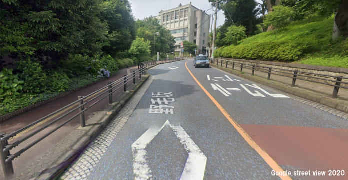 横浜・野毛坂の光景